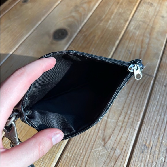 Black leather coinpurse wristlet - Picture 4 of 4